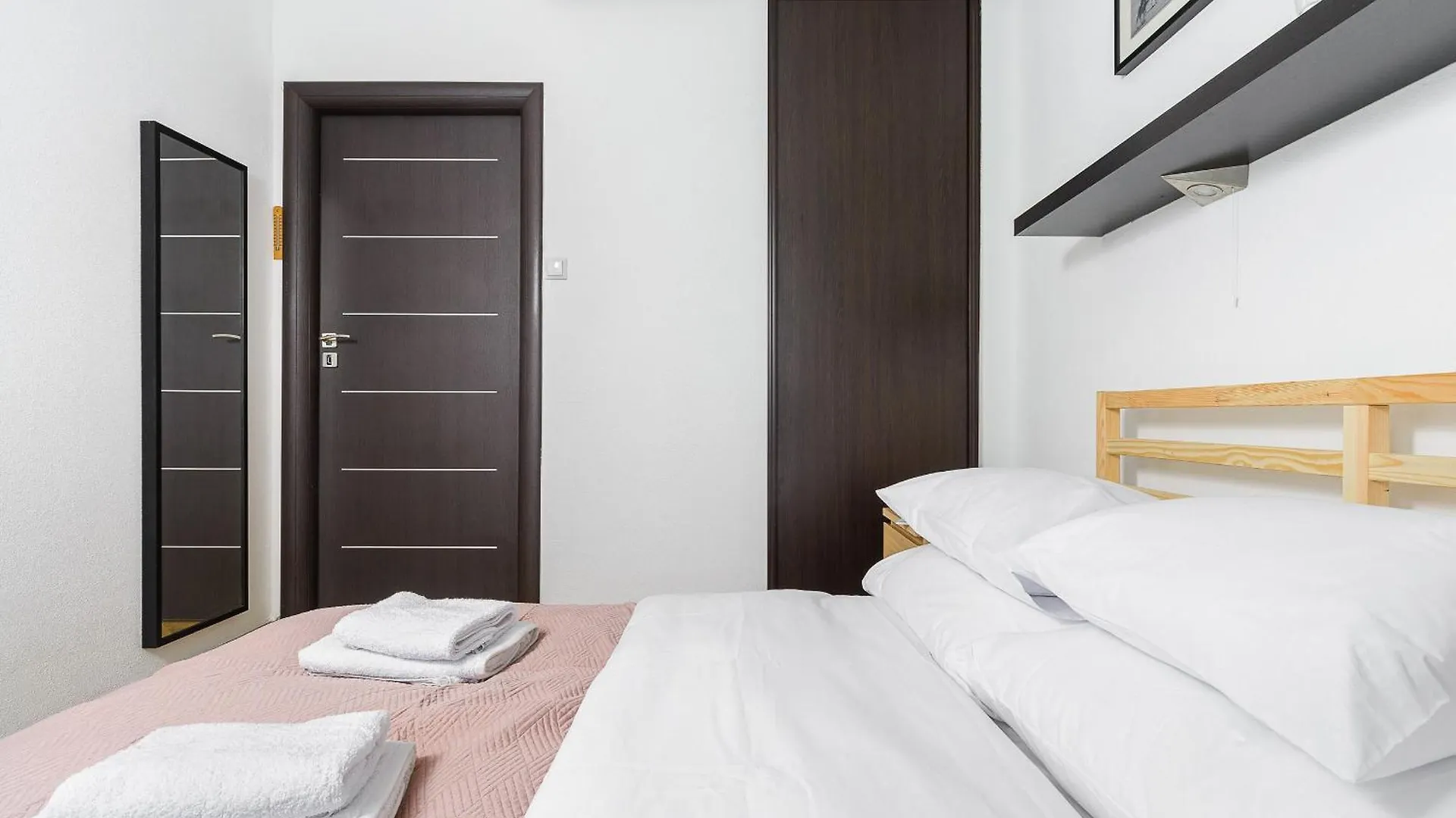 Apartament Leszczynska Varsó 0*,